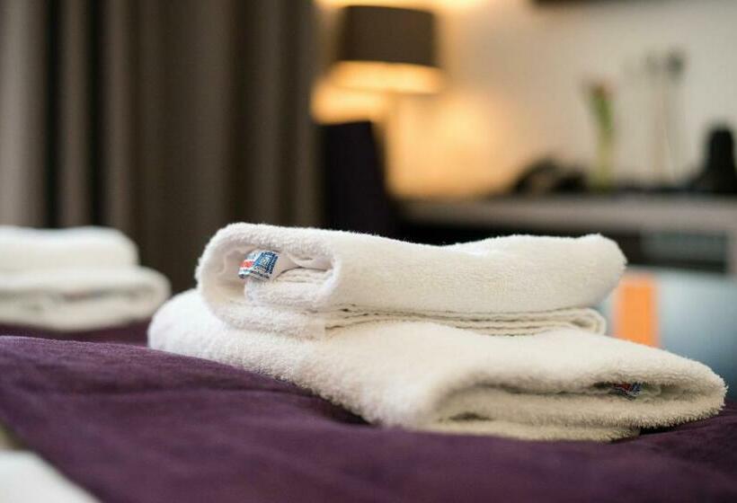 Chambre Quadruple Standard, Goethe Business Hotel By Trip Inn