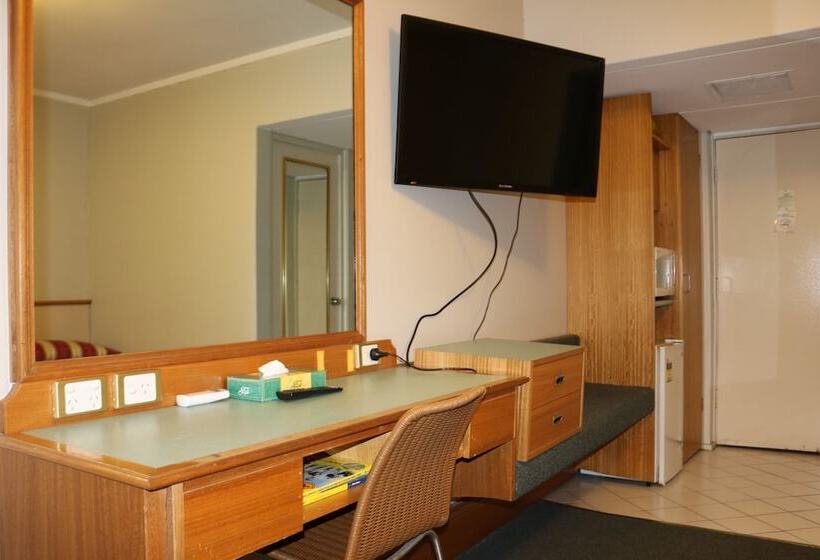 Номер Стандарт, The Hermitage Motel