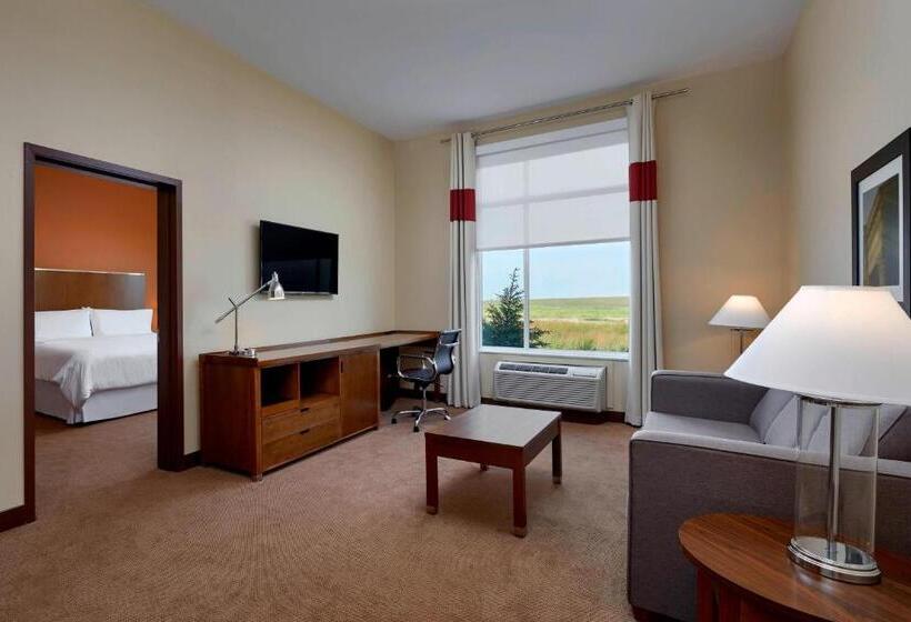 스위트 킹사이즈 침대, Four Points By Sheraton Sherwood Park