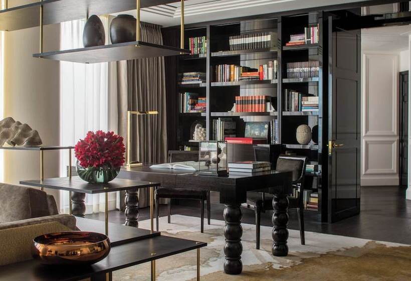 Королевский Люкс, Four Seasons Hotel London At Tower Bridge