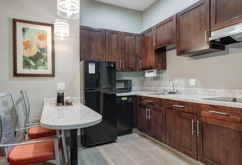 Люкс, Mainstay Suites Hobbs