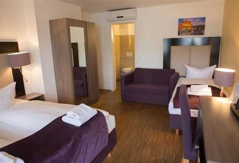 Chambre Triple Standard, Goethe Business Hotel By Trip Inn