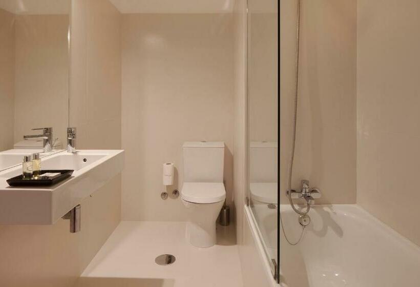 اتاق استاندارد, Cale Guest House
