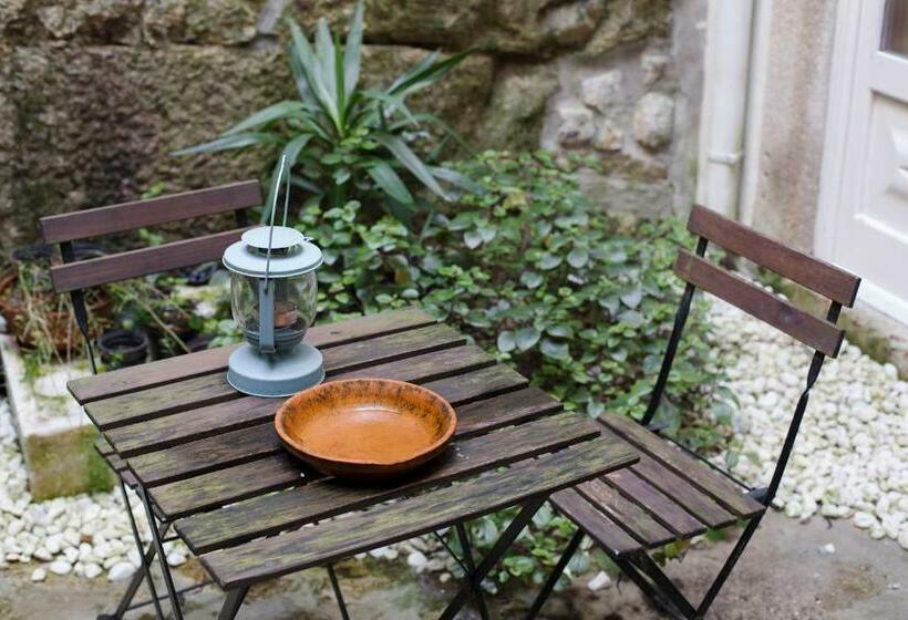 اتاق استاندارد, Cale Guest House