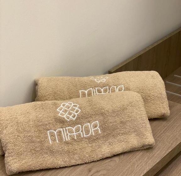 Номер Стандарт Адаптированный для Инвалидов, Mirror