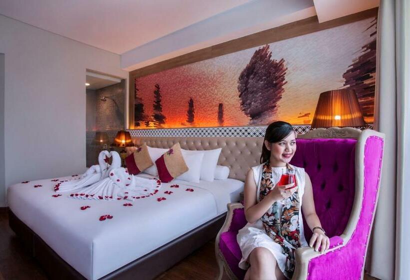 Номер Superior Кровать Кинг, Grand Mercure Yogyakarta Adi Sucipto
