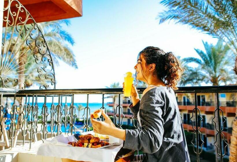 غرفة ديلوكس مطلّة علي البحر, Retal View Resort El Sokhna Aqua Park