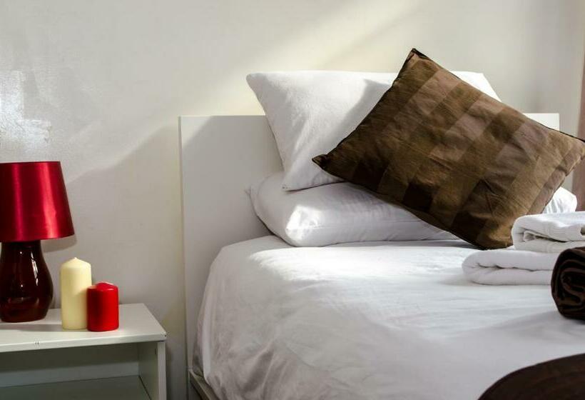 Номер Стандарт, Campbells Guest House