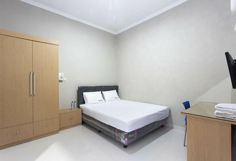 Номер Стандарт, Reddoorz @ Mangga Besar 2