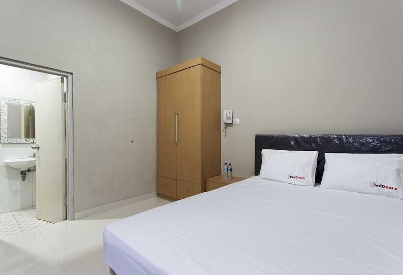 Номер Стандарт, Reddoorz @ Mangga Besar 2