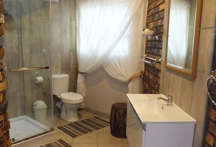 Family Suite, Tatenda Guest House