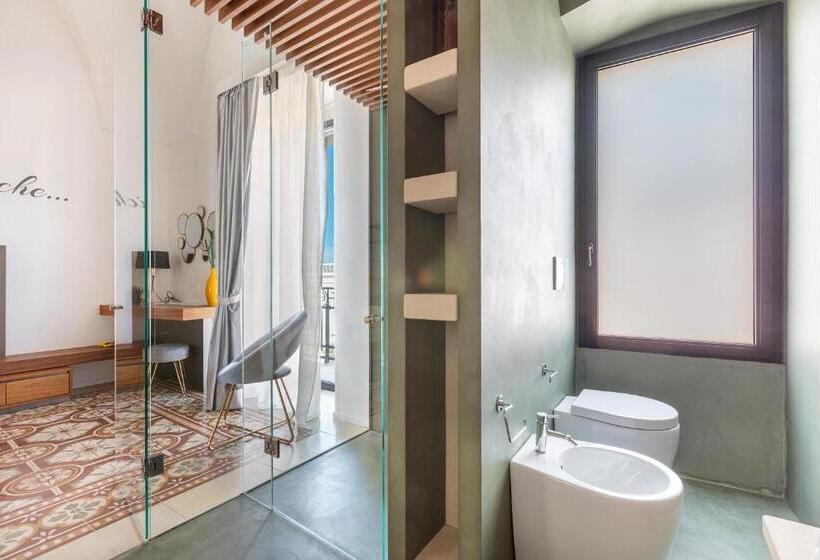 Четырехместный Номер Deluxe, B&b Palazzo Flora