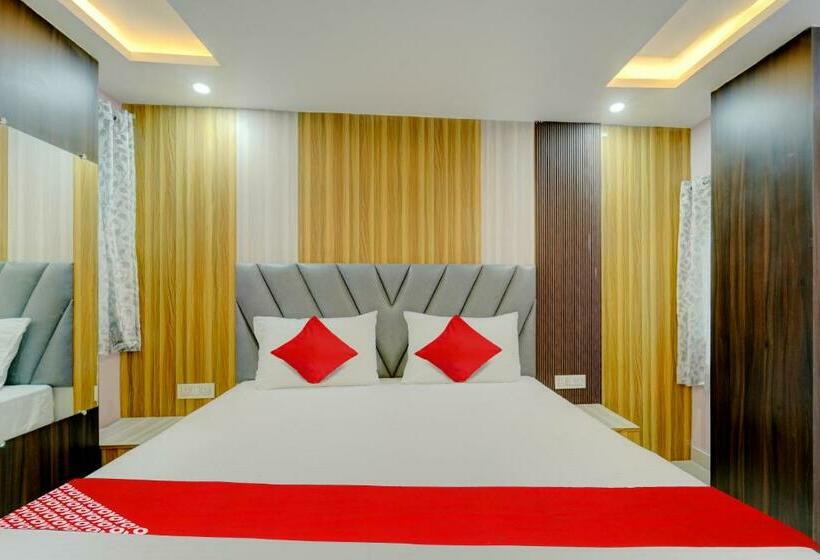 اتاق استاندارد, Oyo Flagship N S Hotel Banquet & Cafe