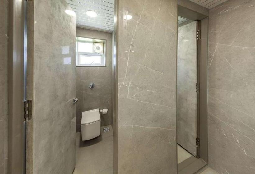 سوییت جونیور, Nanded Boutique Retreat