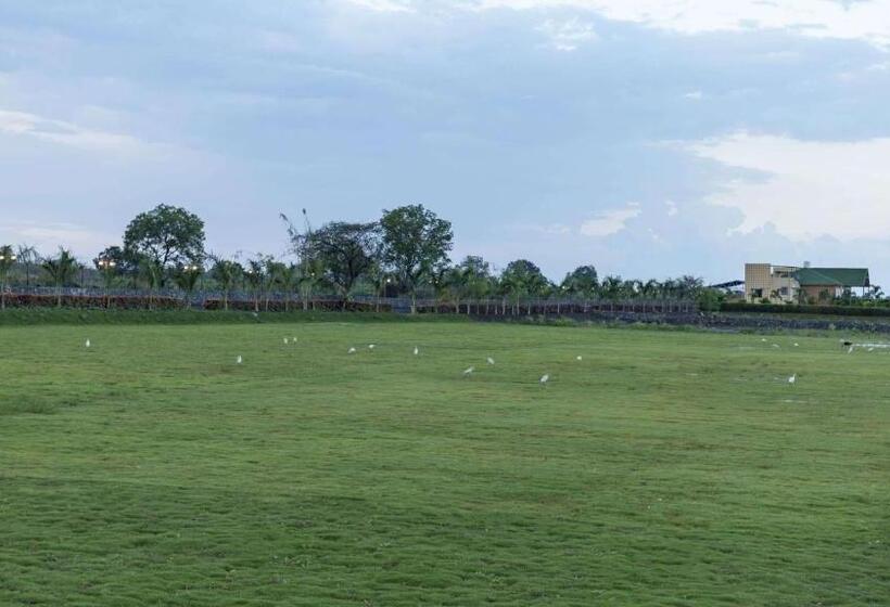 سوییت جونیور, Nanded Boutique Retreat