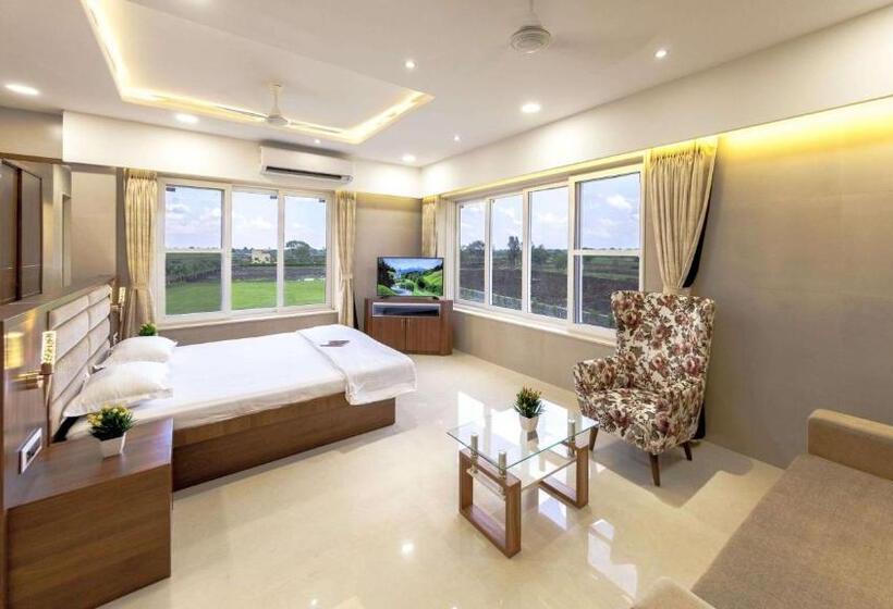 سوییت جونیور, Nanded Boutique Retreat