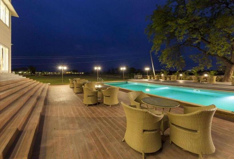 سوییت اجرایی, Nanded Boutique Retreat
