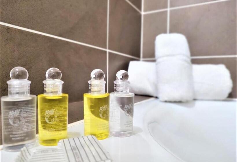 Четырехместный Номер Стандарт, Chalet Hôtel Les Blancs
