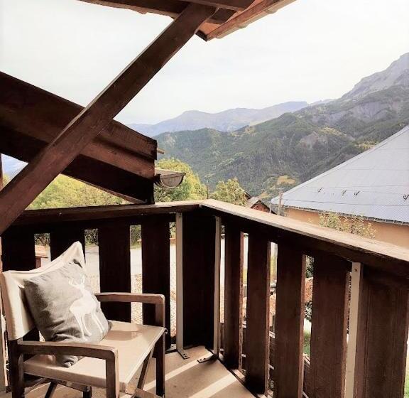 Четырехместный Номер Стандарт, Chalet Hôtel Les Blancs