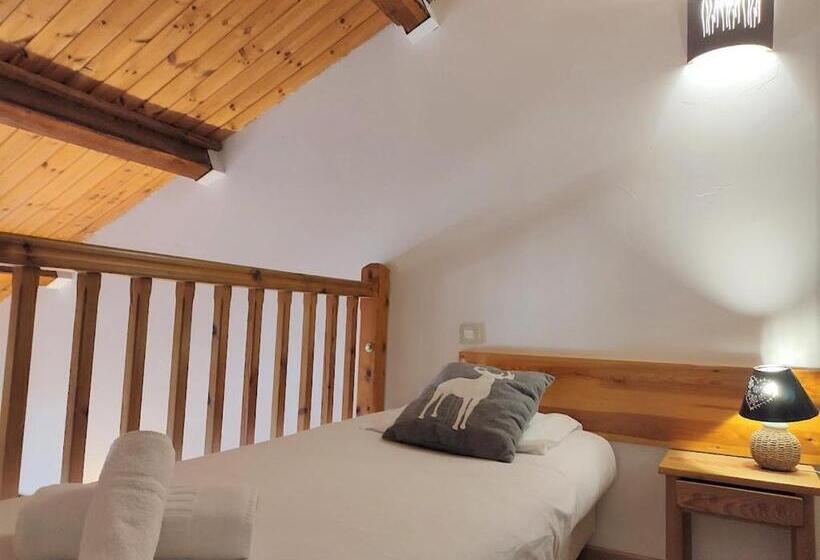 스탠다드 트리플 룸, Chalet Hôtel Les Blancs