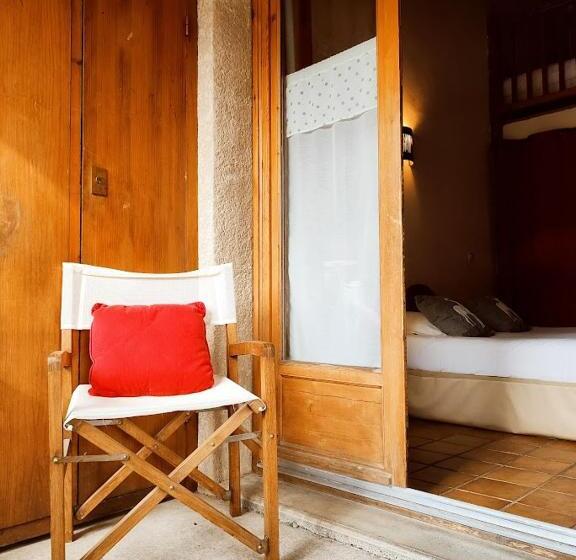 Четырехместный Номер Стандарт, Chalet Hôtel Les Blancs