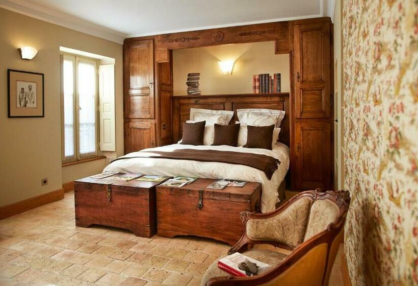 Номер Стандарт, Le Clos Sainte Marguerite
