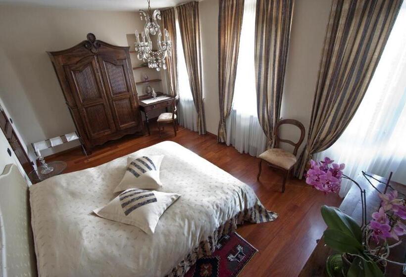 سوییت, Locanda Dell' Orso Bevitore