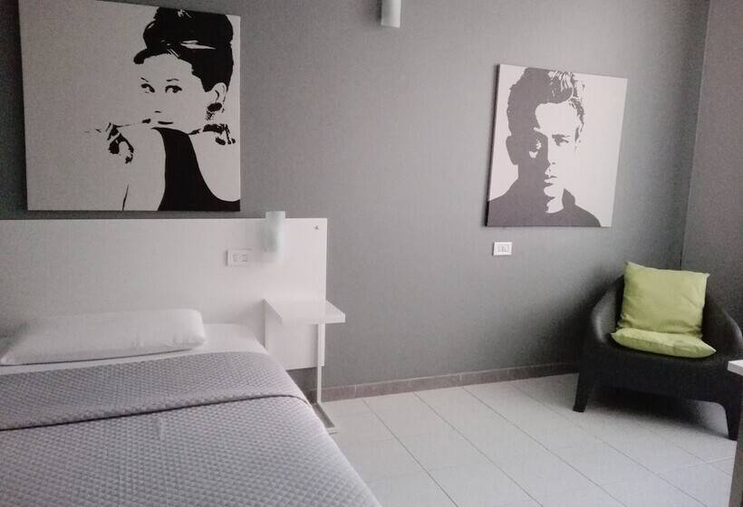 Номер Стандарт Индивидуальный, Bert Hotel