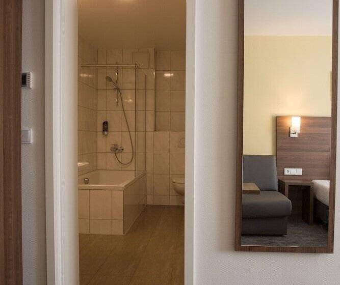 スタンダードトリプルルーム, Goethe Conference Hotel By Trip Inn