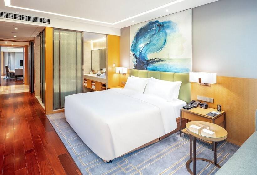 Люкс, Holiday Inn Neijiang Riverside, An Ihg