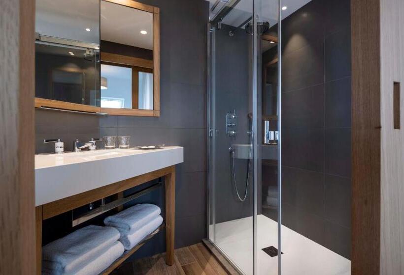 Prestige Room Sea View, Les Vikings