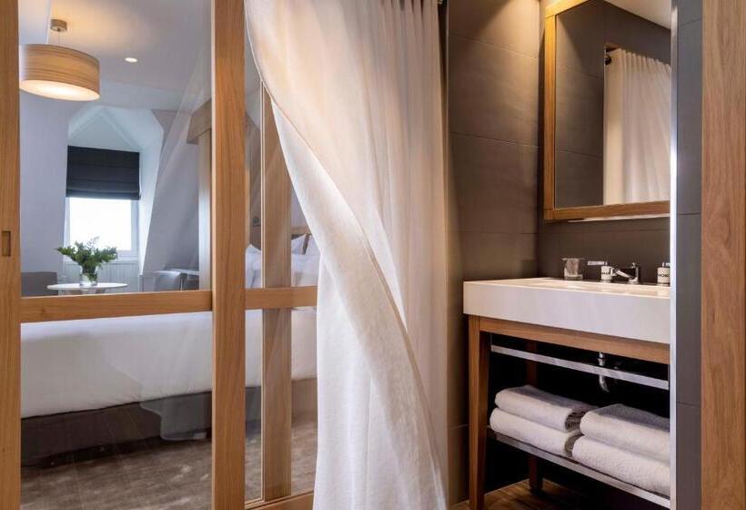 Prestige Room Sea View, Les Vikings