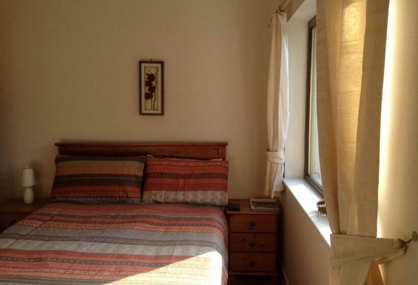 Номер Стандарт, The Boat House Guesthouse