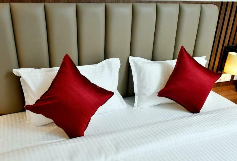 Номер Deluxe, Kailash Residency