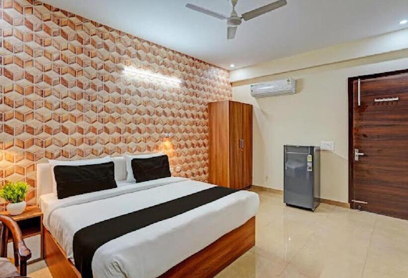اتاق استاندارد, Akshayhotel Near Medanta Hospital