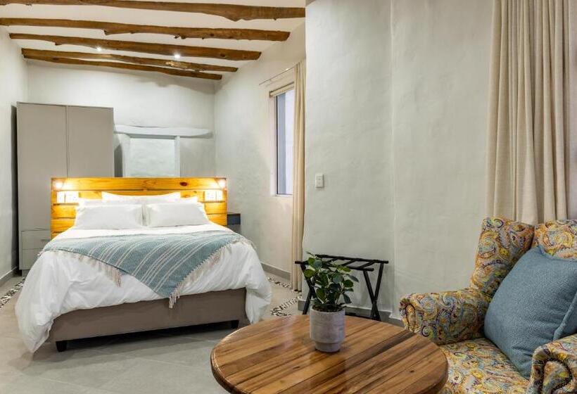 Люкс Повышенной Комфортности, Capri Sands Luxury Guest House