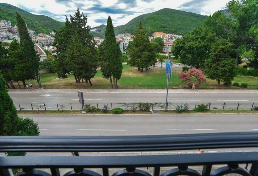 Номер Стандарт, Comfort Apartments Pasha