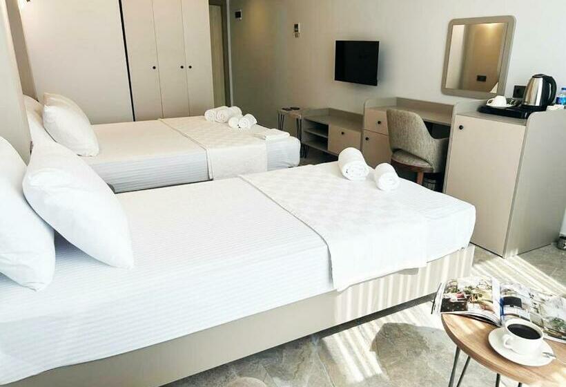 스탠다드 트리플 룸, 01 Nova Otel