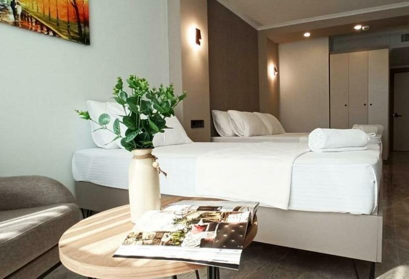 Номер Стандарт Трехместный, 01 Nova Otel