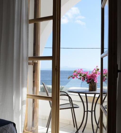 Studio Standard Vue Mer, Santorini Crystal Blue Boutique