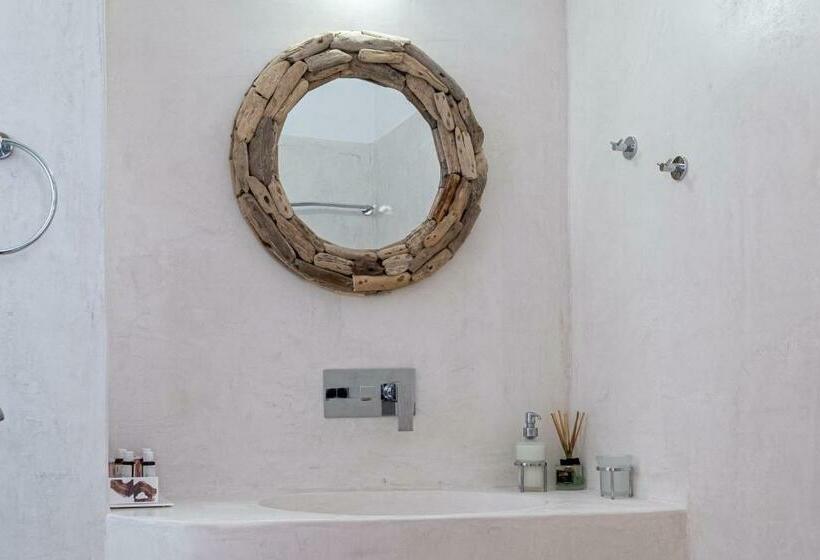 Studio Standard avec Terrasse, Santorini Crystal Blue Boutique