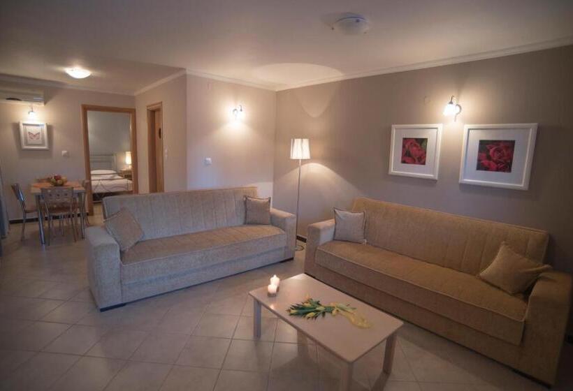 Апартаменты 1 Спальня, Villa Theodora