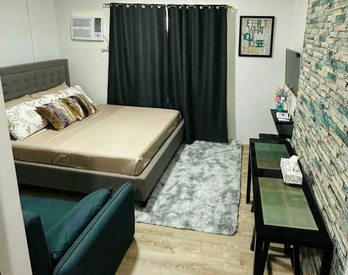 스탠다드 스튜디오, Gravins616 Condo Bcd