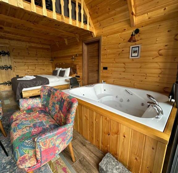 Номер Стандарт с Террасой, Dağlara Bungalov