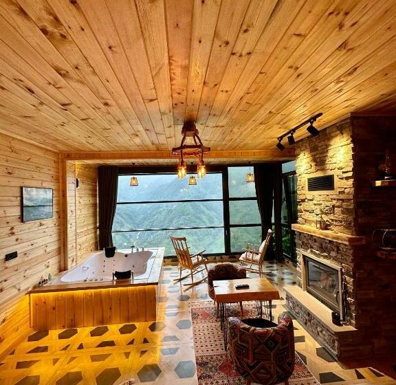 Номер Стандарт с Балконом, Dağlara Bungalov