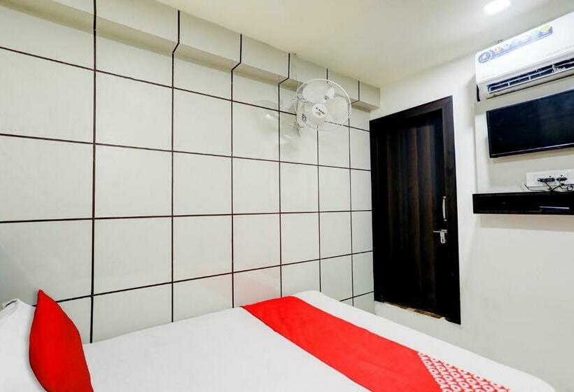 غرفة كلاسيكية ثلاثية, Oyo Flagship 81395 Hotel The Moon