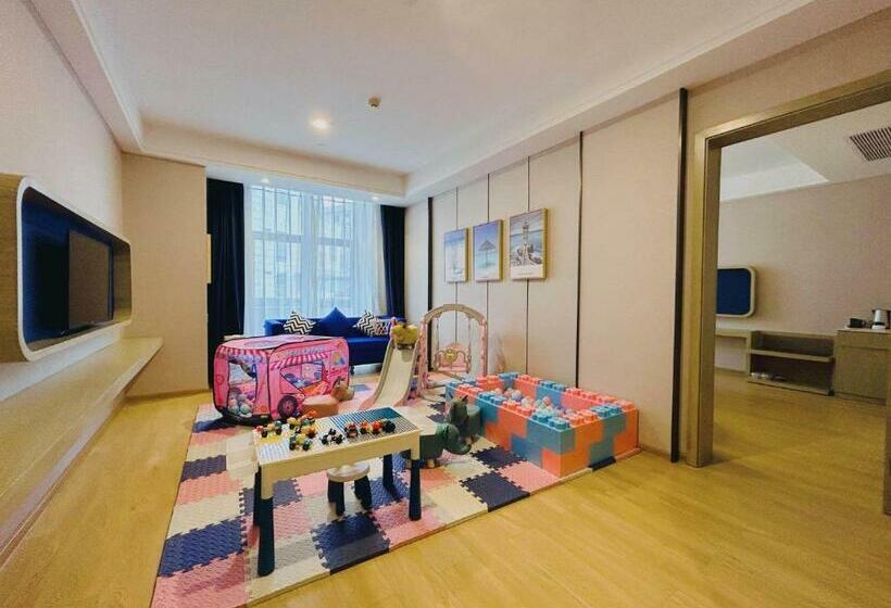 سوییت خانوادگی, Kyriad Marvelous Hotel Chaozhou Fortune Central