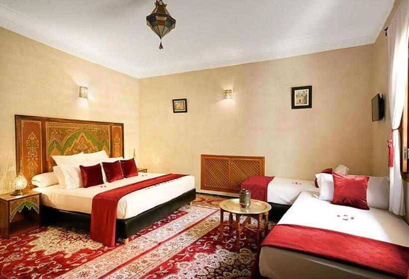 اتاق استاندارد چهار تخته, Arabian Riad