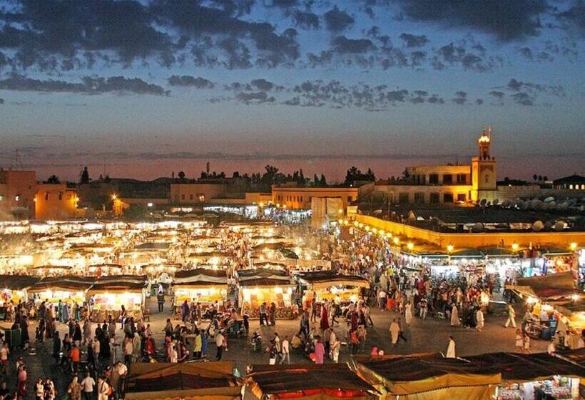 اتاق استاندارد چهار تخته, Arabian Riad
