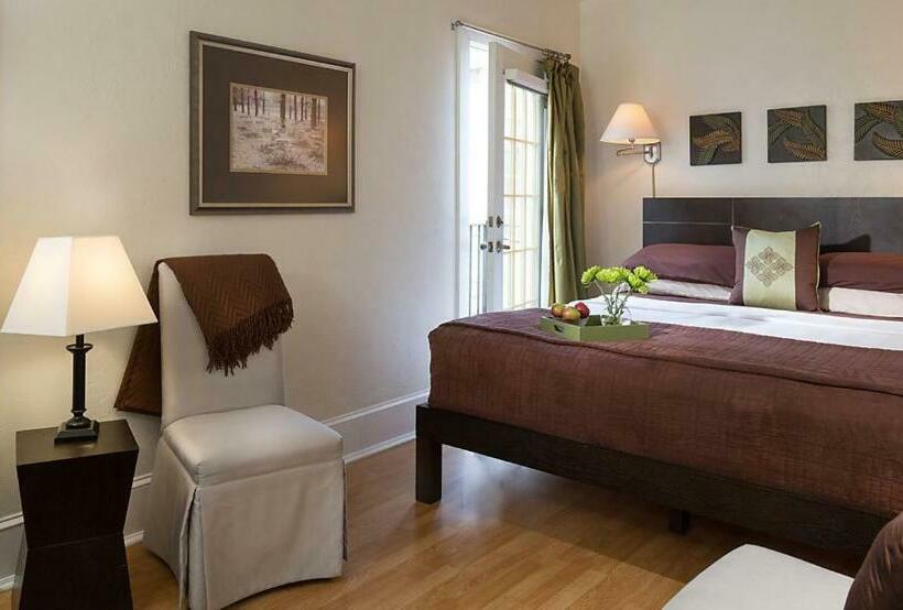 Номер Deluxe Кровать Кинг, Casa De Suenos B & B